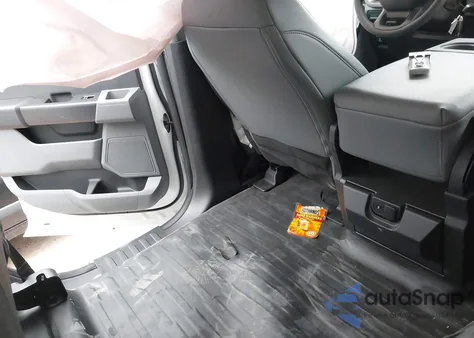 2024 Ford F-150 Xl z USA, uszkodzony, nr VIN 1FTEW1LP1RKD82219